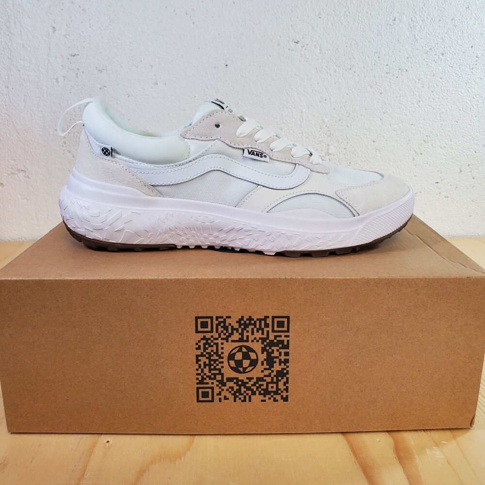 Vans Ultrarange Neo Vr3 Shoes Men 9.5 US True White Low Top Sneakers VN000BCEW00